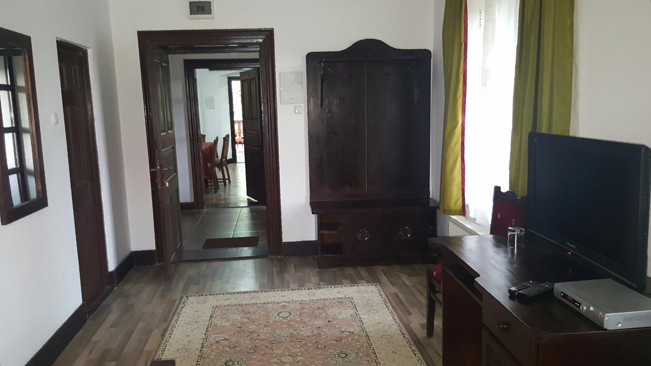 Dofteana Park Villa Leorzeni Kültér fotó